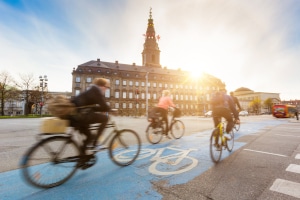 Paragraph 2 StVO gibt auch Radfahrern eindeutige Regeln zur Straßennutzung vor.