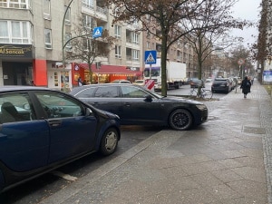 Arzt-im-Dienst-Schild: Falsches Parken ist nur mit einer behördlichen Ausnahmegenehmigung zulässig