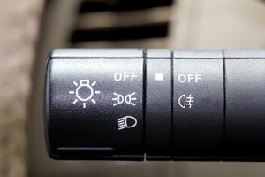 Die am Auto vorhandenen Kontrollleuchten können aktives Licht anzeigen.