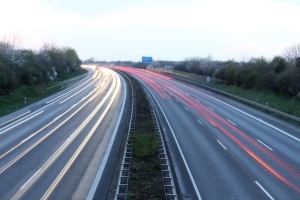 Wird irgendwann jede Autobahn zum E-Highway?