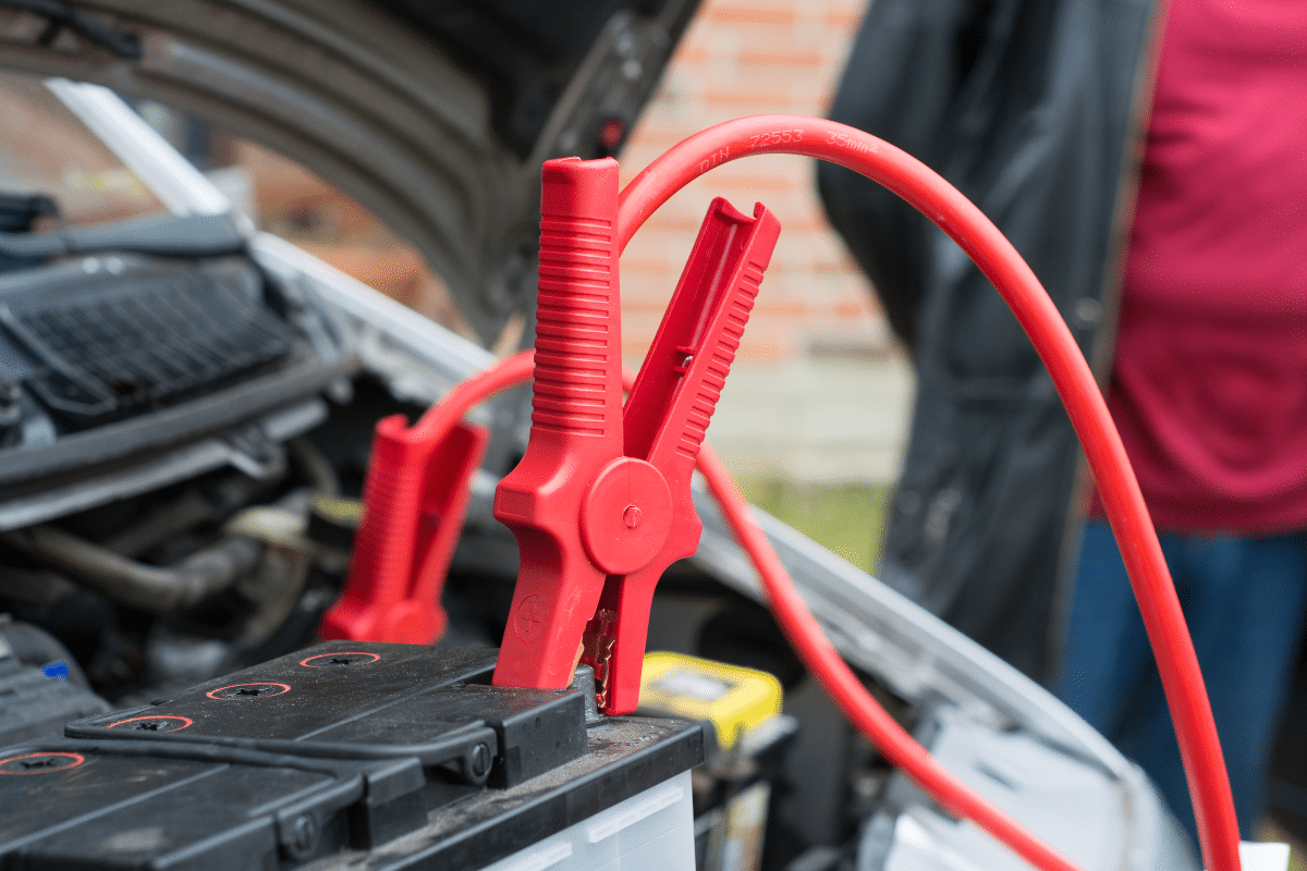 Autobatterie aufladen – die besten Tipps