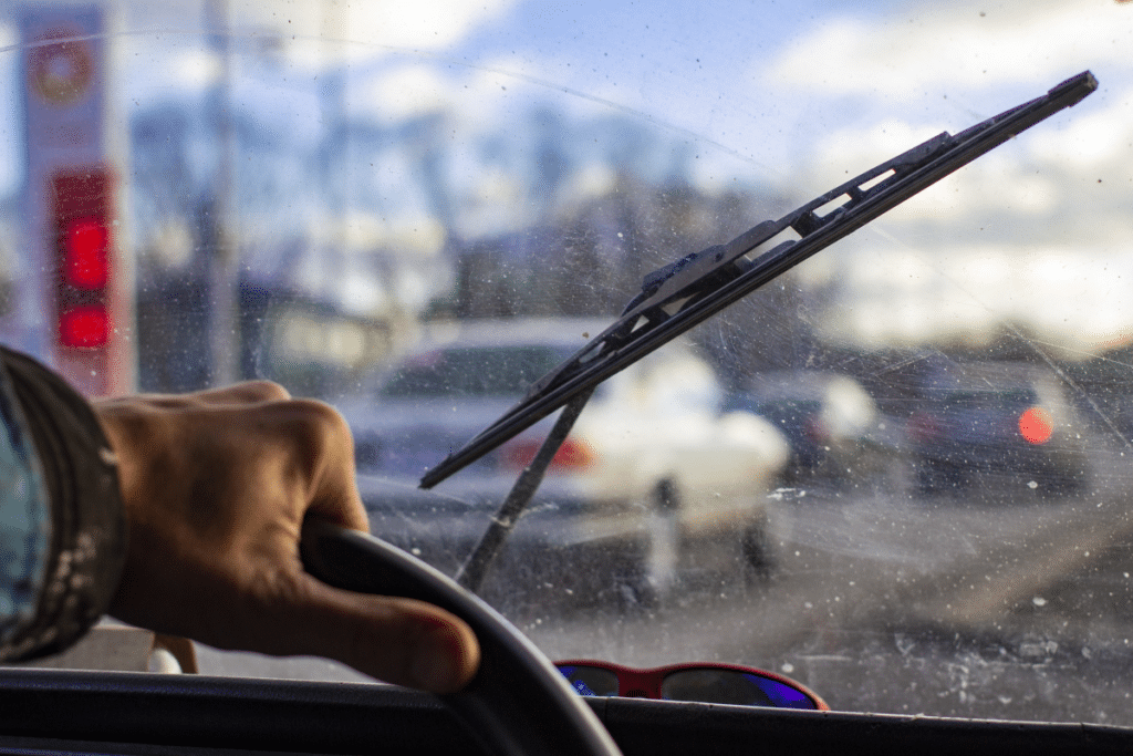 Die Scheibenwaschanlage Funktioniert Nicht Was Kann Die Ursache Dafür Sein www.bussgeldkatalog.de