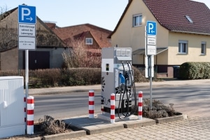 Elektroauto "tanken": Auch zu Hause können Sie das tun.