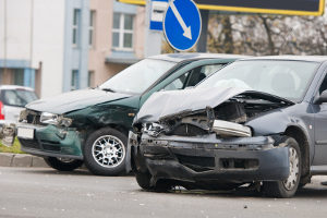 Den Vorwurf einer Fahrerflucht durch einen Zettel an der Windschutzscheibe zu vermeiden, ist nicht möglich.