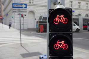 Rotlichtverstoß: Mit dem Fahrrad können auch Punkte gesammelt werden.