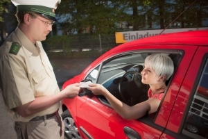 Sie können Ihren Führerschein wegen Alkohol am Steuer verlieren.