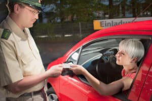 Führerschein umtauschen ist Pflicht. Bei Nichteinhalten droht ein Bußgeld.