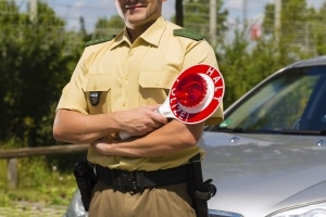 Führerschein verloren? Schnell neu beantragen, denn das Fahren ohne das Dokument ist verboten!