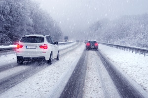 Wie erkenne ich anhand der Kennzeichnung, ob ein Reifen wintertauglich ist?