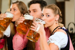 Kontrolliertes Trinken bedeutet einen bewussten Konsum von Alkohol.