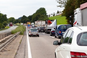 In Paragraph 7 StVO sind die Bestimmungen zum Reißverschlussverfahren definiert.