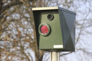 Messergebnisse, die durch private Geschwindigkeitsüberwachung gewonnen werden, haben keine Beweiskraft. 