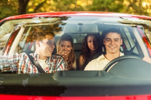 Befinden sich junge Fahrer in der Probezeit vom Führerschein, gilt eine 0-Promillegrenze.