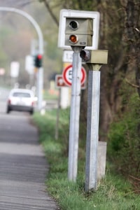 Um einen stationären Blitzer zu beantragen, möchte die Polizei häufig zunächst Beweise sehen.