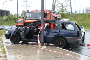 Verschulden Sie einen Unfall mit 0,3 Promille, kann dies rechtliche Folgen nach sich ziehen - auch in der Probezeit.