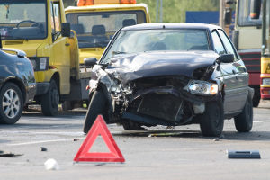 Ein Unfall mit Handy am Steuer ist schnell passiert.