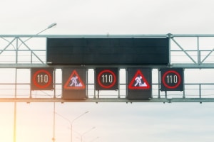 Wechselverkehrseichen können nach Bedarf der Verkehrssituation angepasst werden.